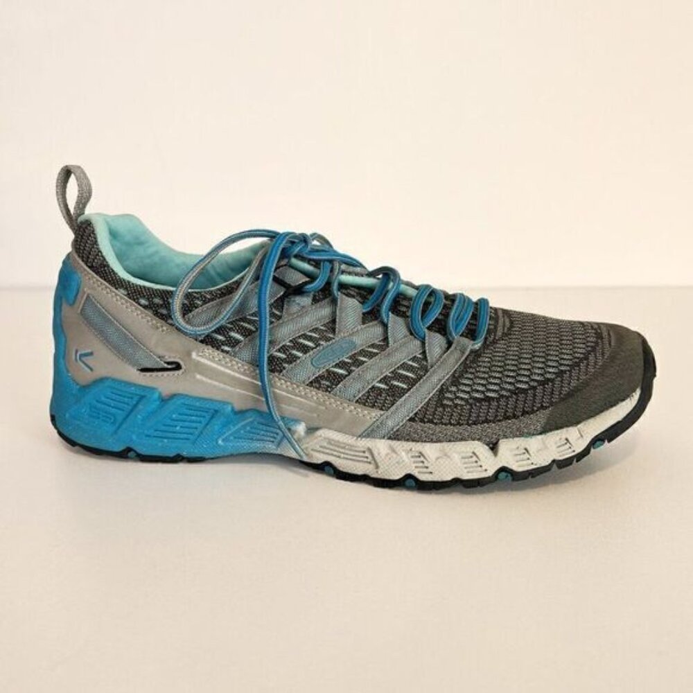 Keen Versago Lightweight Lace Up Hiking Shoes